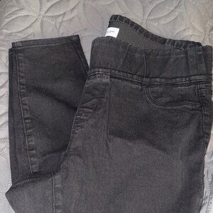 Old Navy Charcoal Super Skinny Jeans